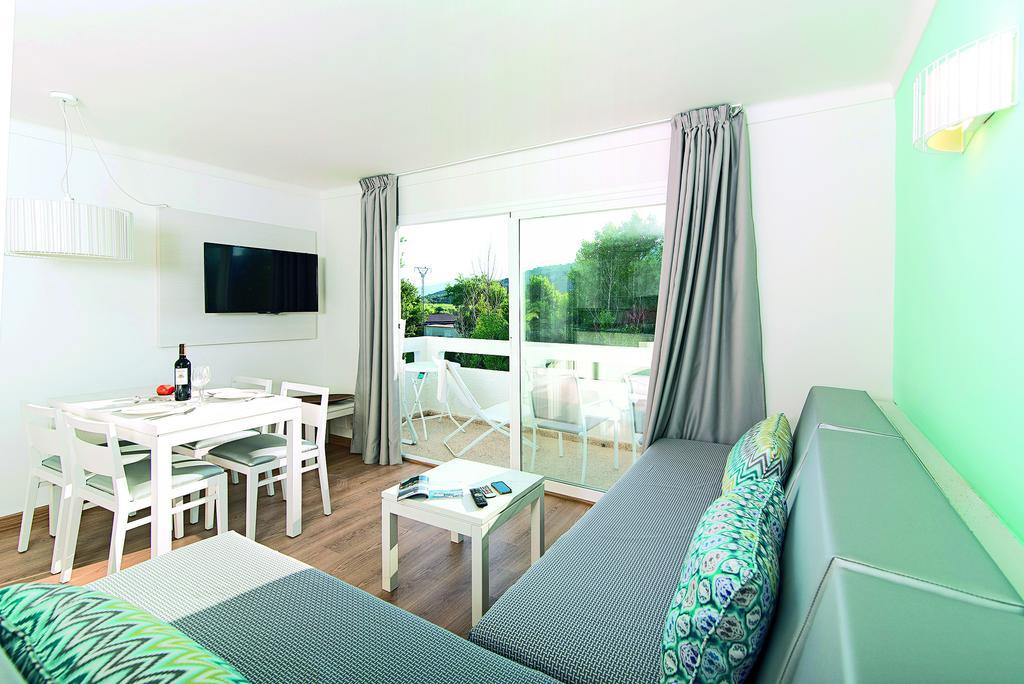 Cabot Sivella Apartments Port de Pollença Rum bild