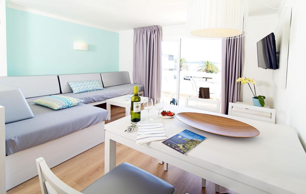 Cabot Sivella Apartments Port de Pollença Rum bild